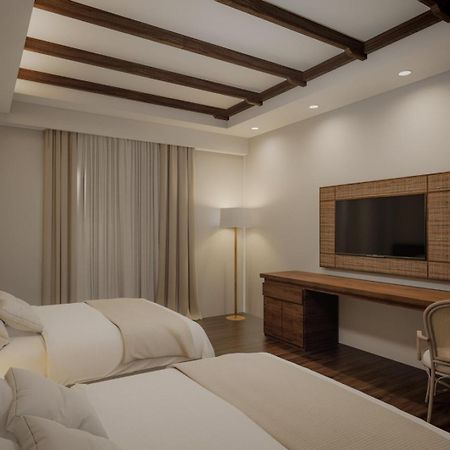 Java Hotel Laoag Exteriör bild