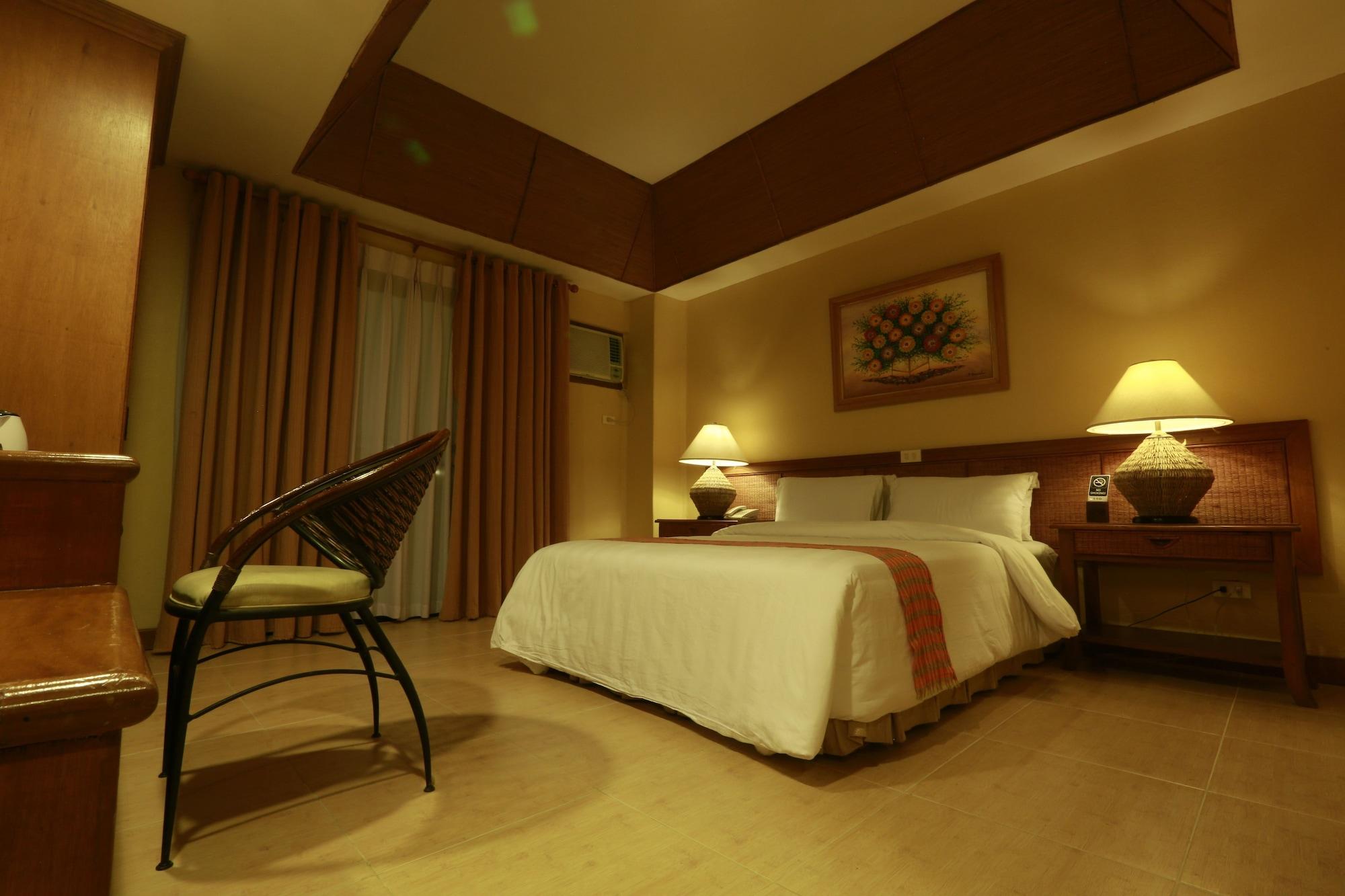 Java Hotel Laoag Exteriör bild