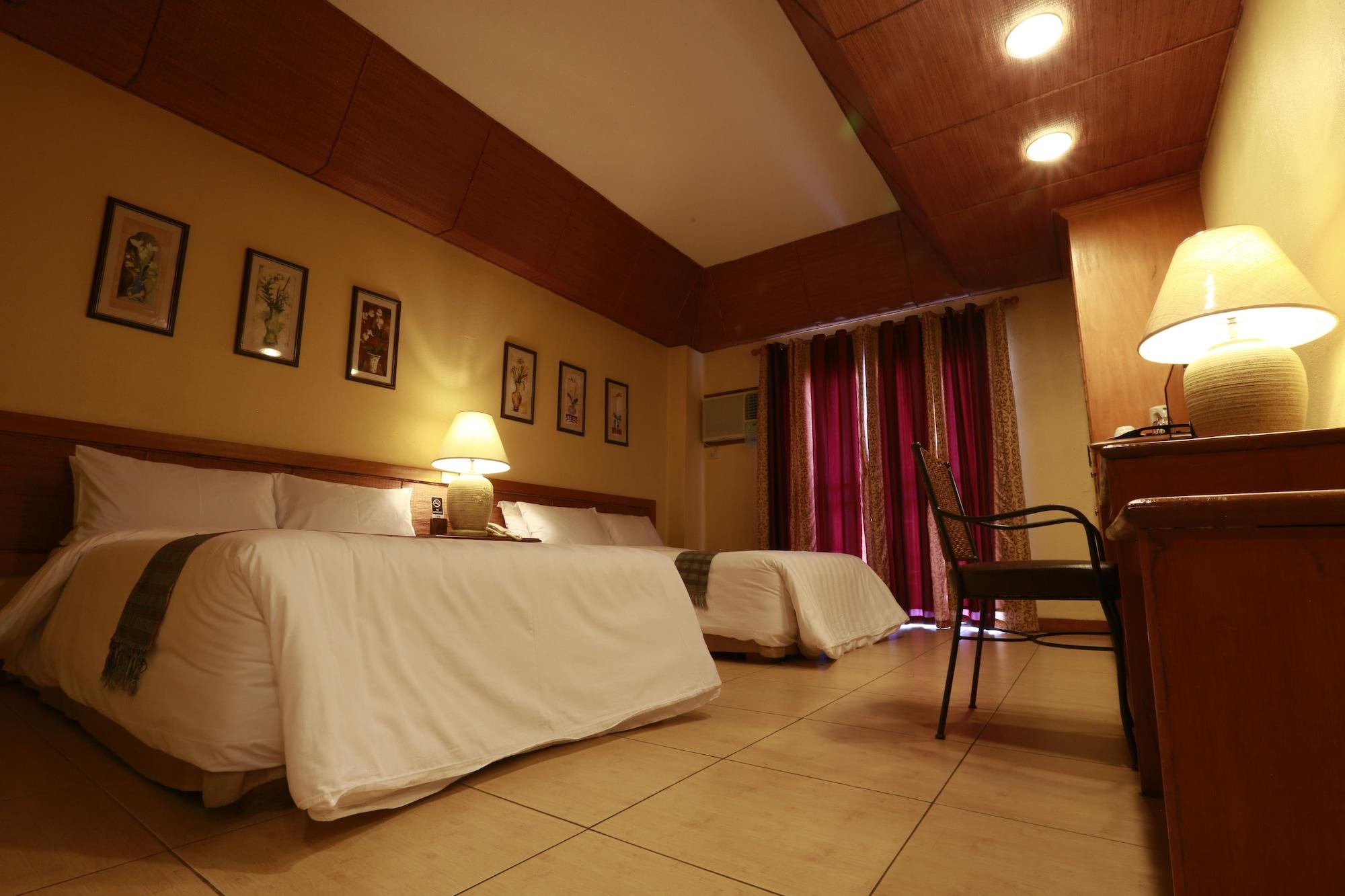 Java Hotel Laoag Exteriör bild