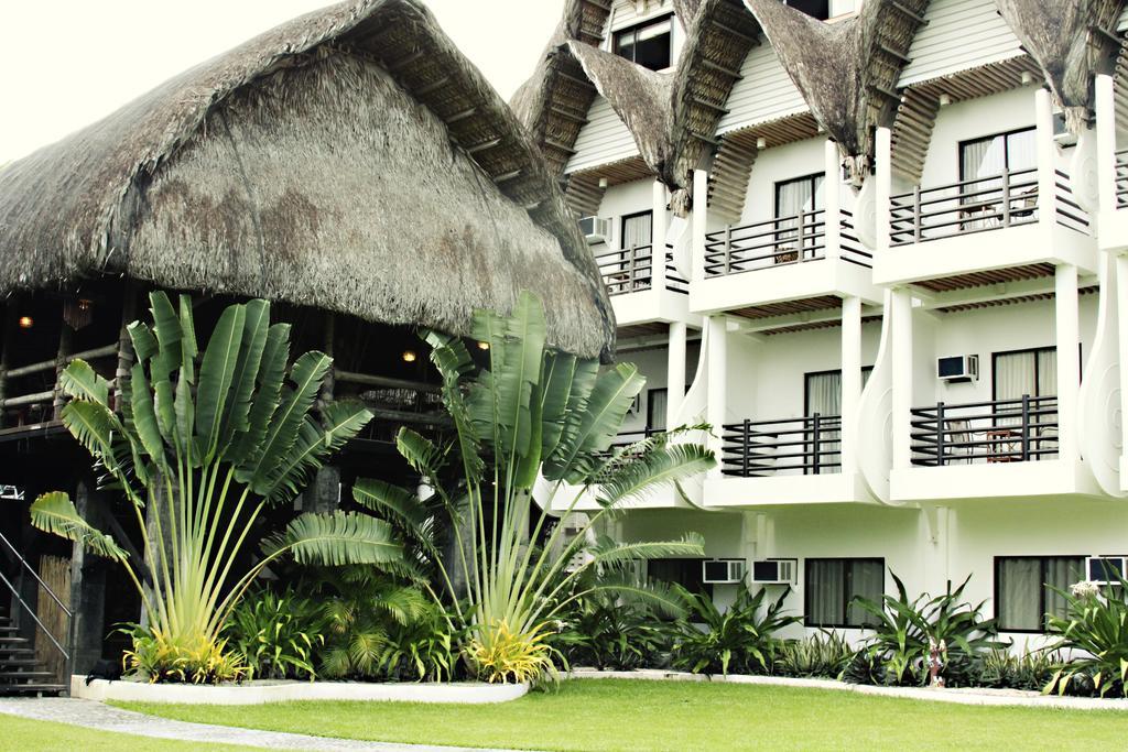 Java Hotel Laoag Exteriör bild