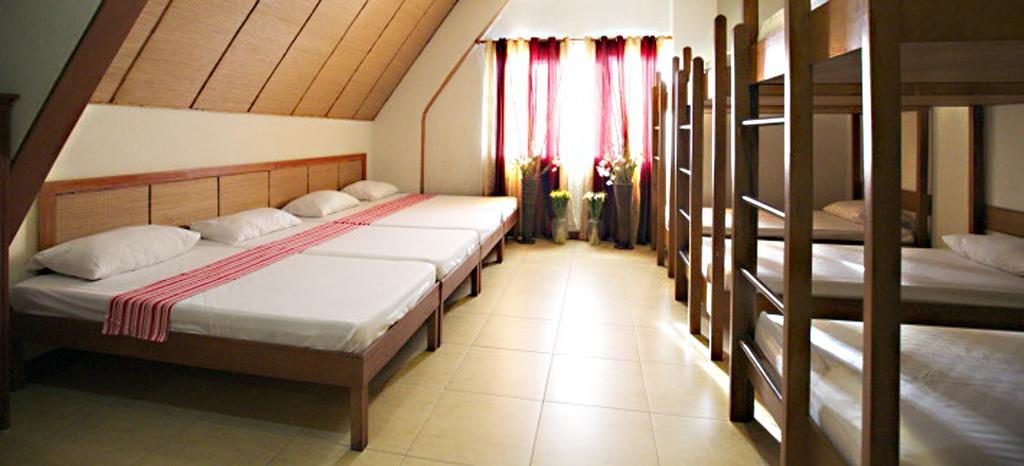 Java Hotel Laoag Exteriör bild