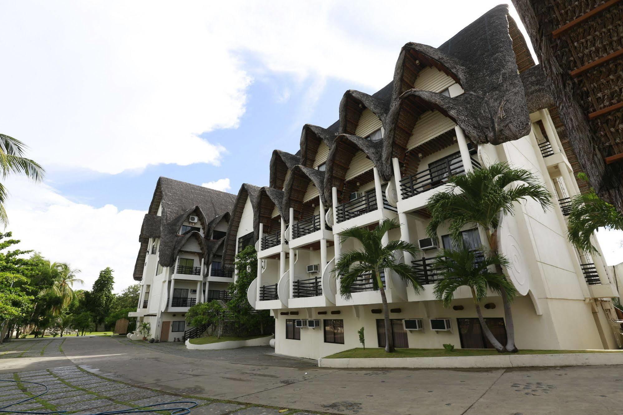 Java Hotel Laoag Exteriör bild